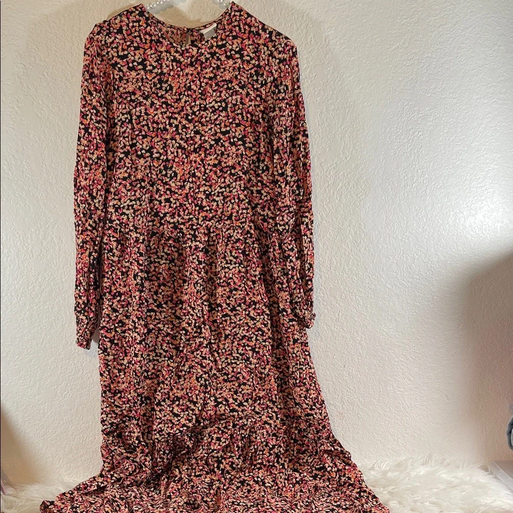 H&M Ditsy Floral Crepe Long Midi Peasant Dress Size XS - Picture 2 of 9